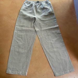 Oska high waist, wide leg, gray linen pants.